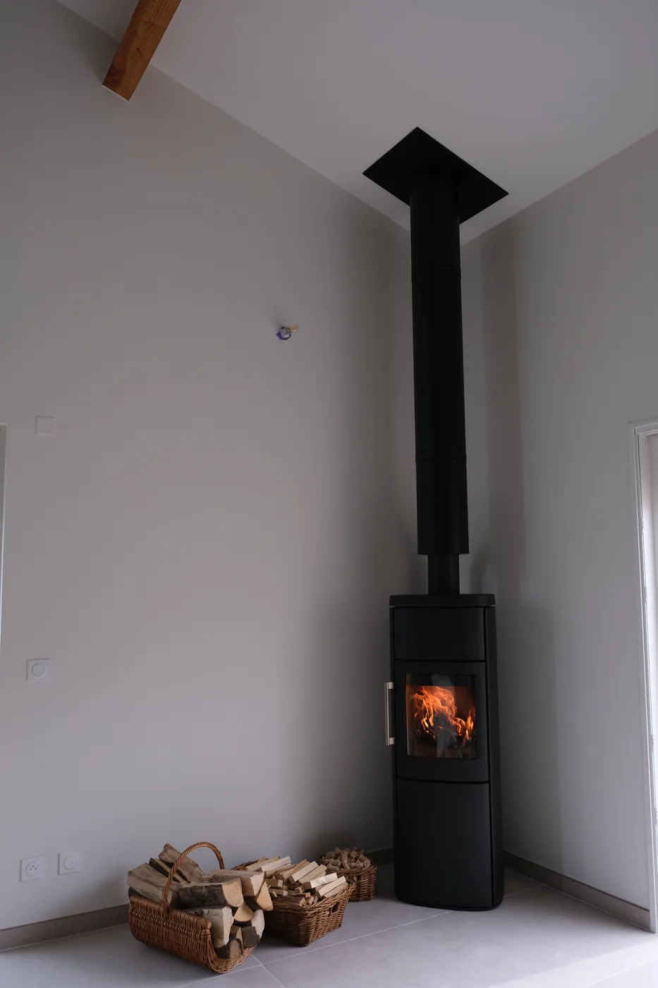 Poêle à bois installé à Maureilhan